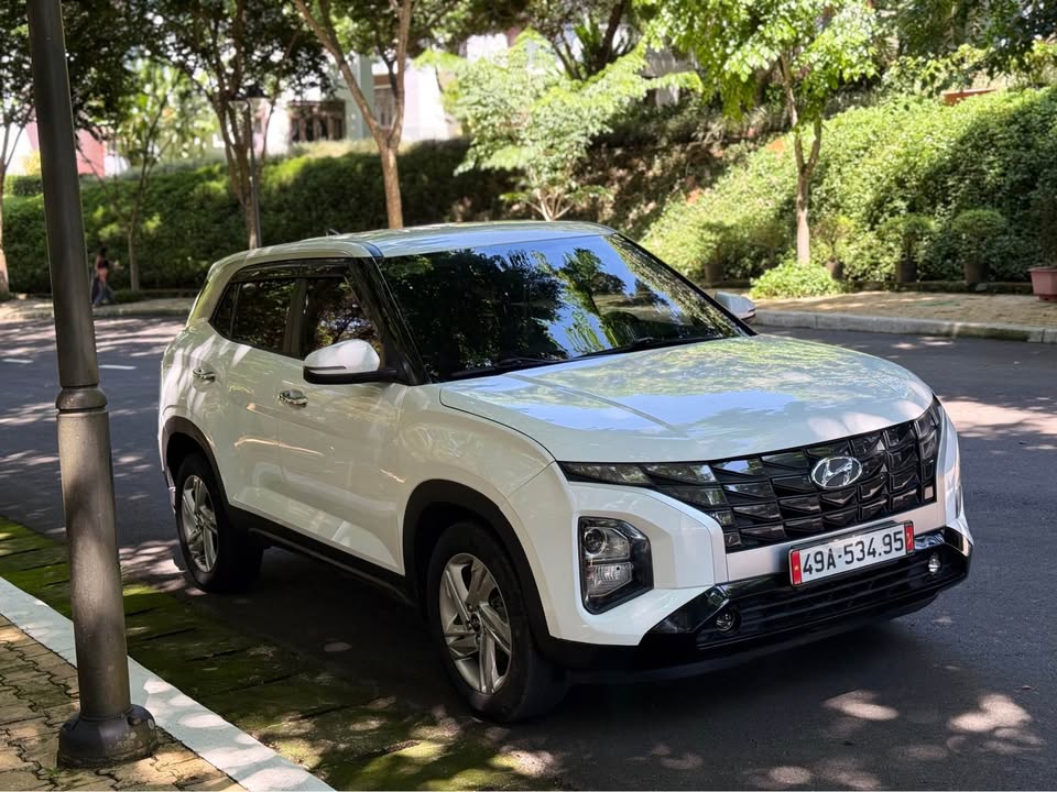 Xe 4–5 chỗ